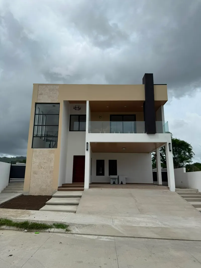 Foto 1 de Casa en Venta en Jaragua San Pedro Sula Honduras, San Pedro Sula