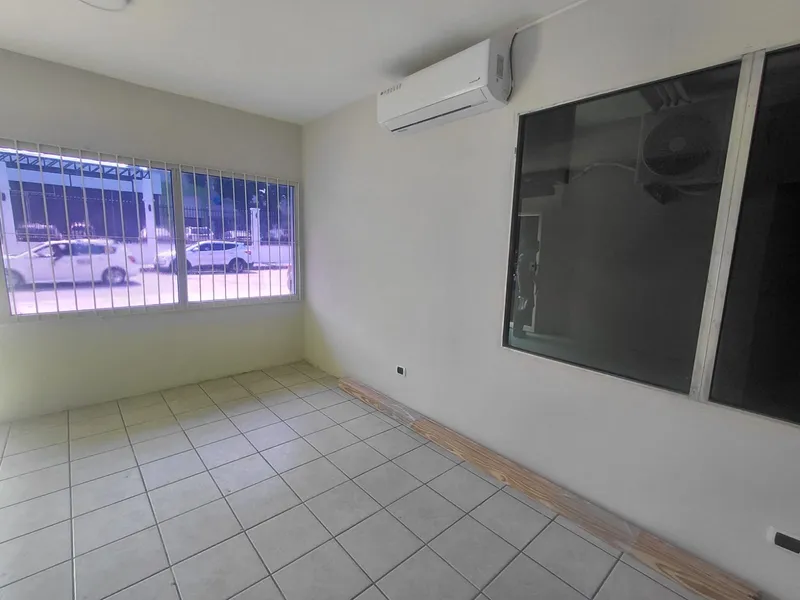 Foto 6 de Locales Ideales para Oficinas, Clínicas o Negocios, San Pedro Sula