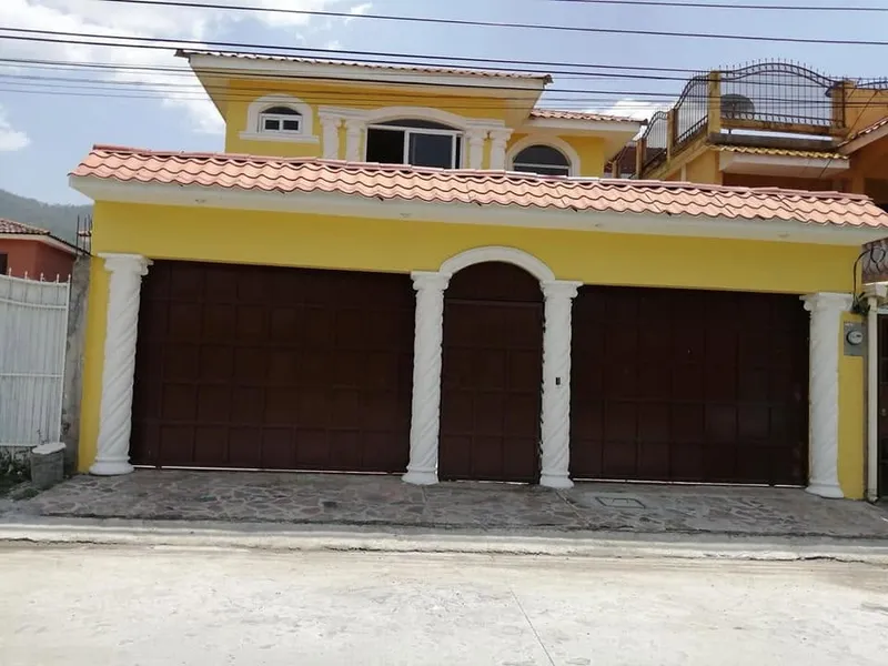 Foto 1 de Se Alquila Casa en Res. Montebello, San Pedro Sula