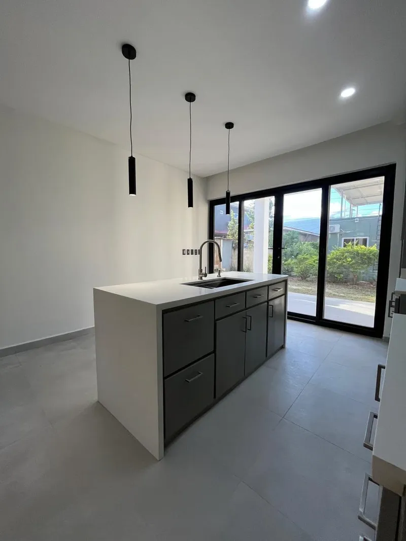 Foto 6 de Casa Nueva en Venta en Res. Rancho Tara, San Pedro Sula