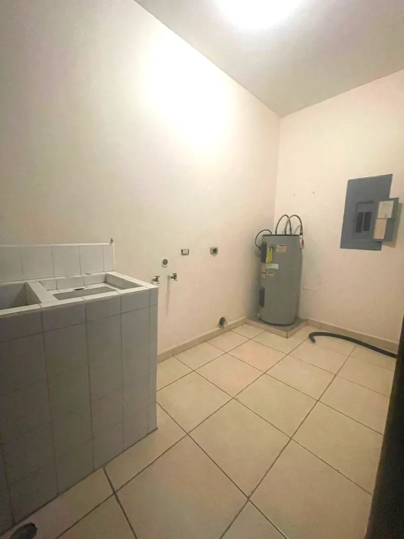 Foto 5 de Se Renta Apartamento Res. Bugambilia, San Pedro Sula