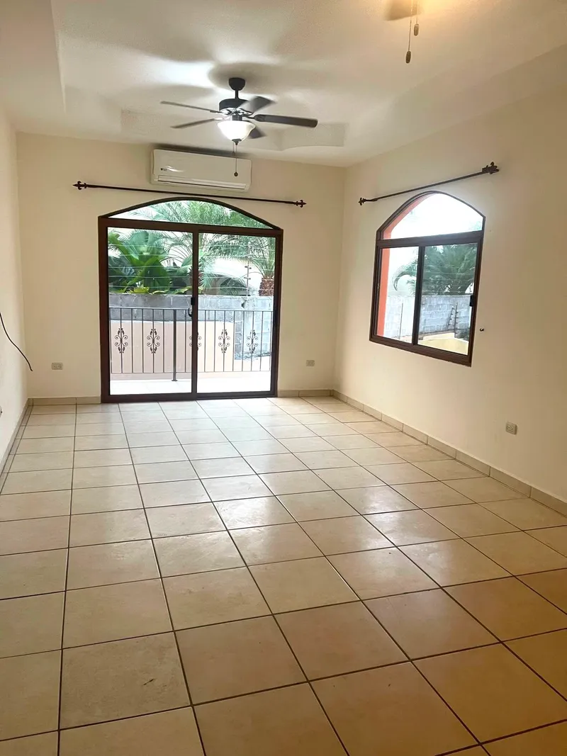 Foto 1 de Se Renta Apartamento Res. Bugambilia, San Pedro Sula