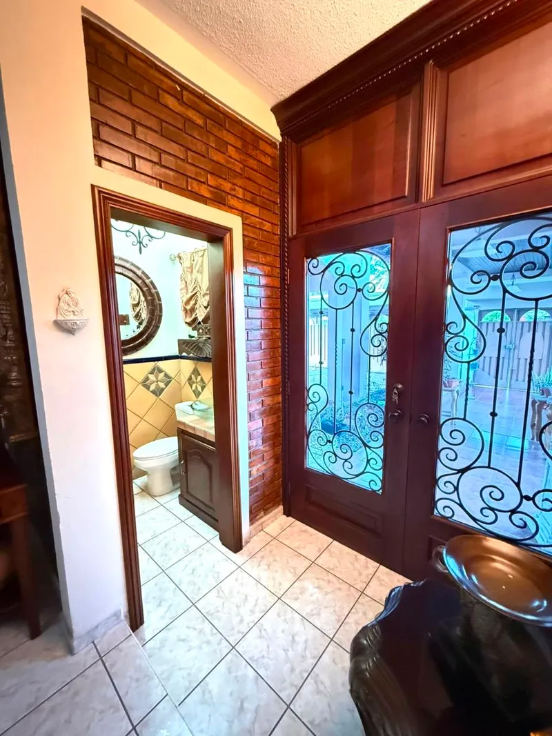 Foto 7 de Se Vende Casa Con Piscina, San Pedro Sula