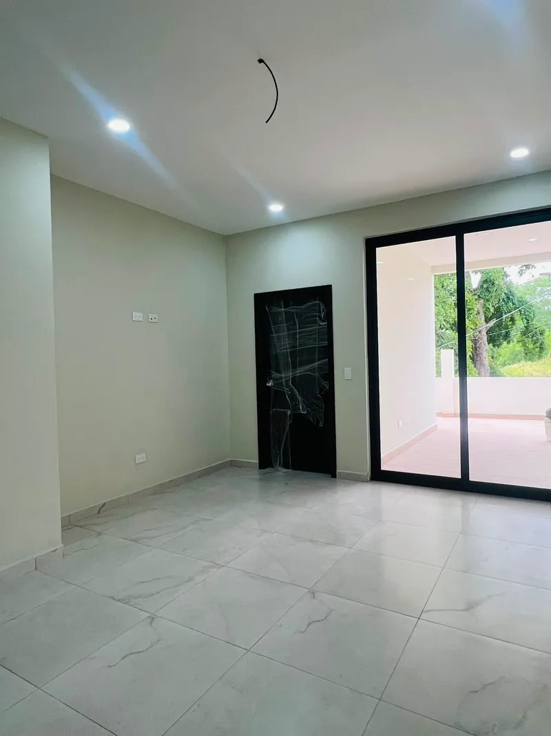 Foto 9 de Se Vende Casa en Res. Lomas del Pedregal, San Pedro Sula