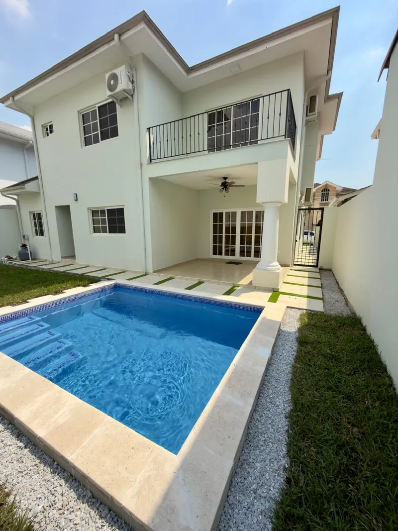 Foto 8 de Casa en venta Res. Los Cedritos, San Pedro Sula