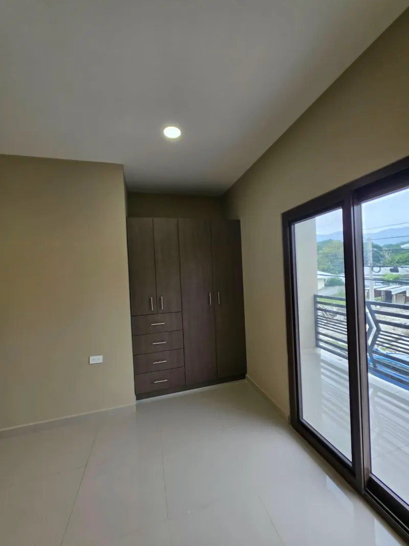 Foto 8 de En Venta Tomwhouse Villa San Lucy, San Pedro Sula