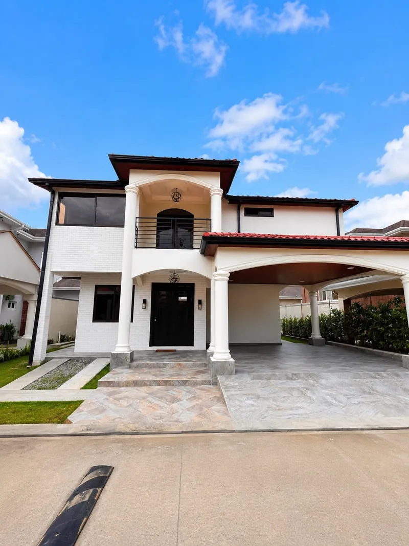 Foto 1 de Se Vende Casa Res. Los Cedritos, San Pedro Sula