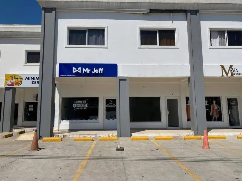 Foto 2 de Se Alquila Local Comercial en Plaza Mia, San Pedro Sula