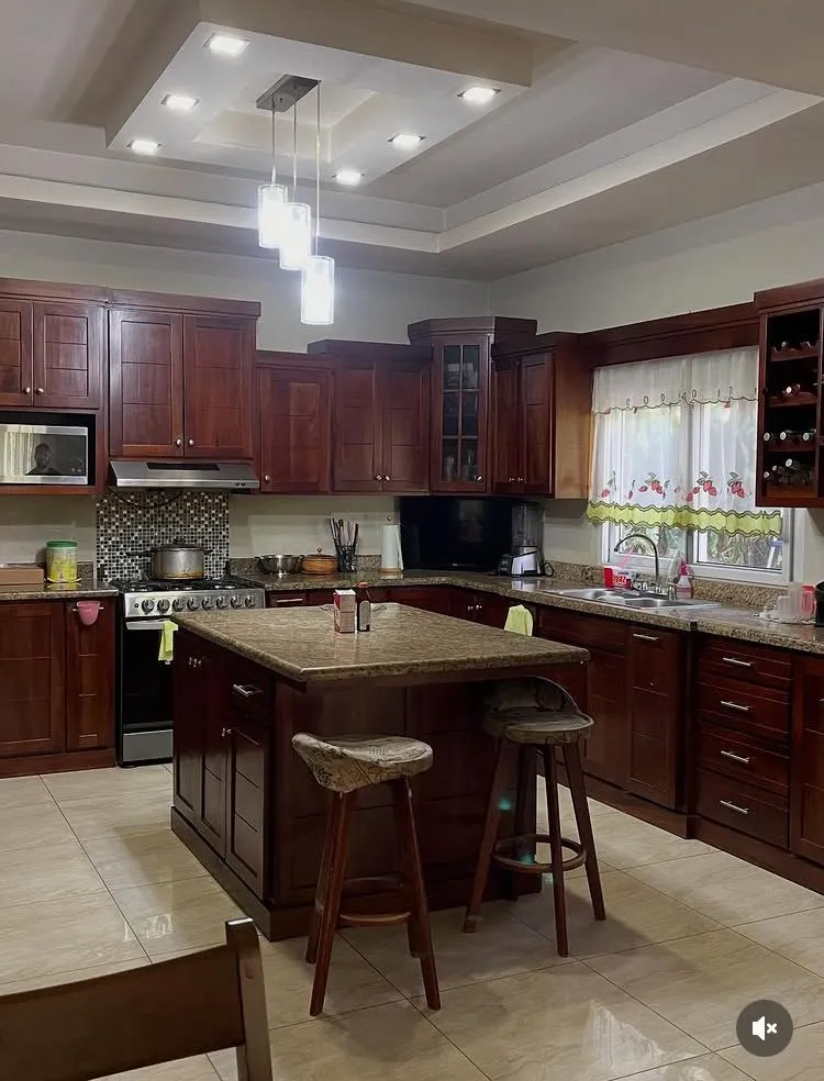 Foto 5 de Venta de Casa Res. Campisa, San Pedro Sula