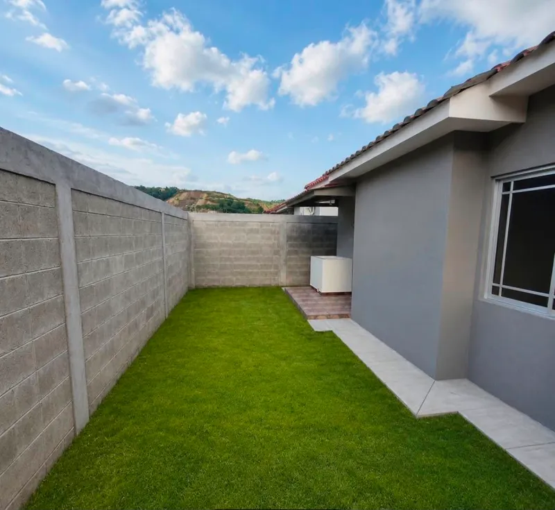 Foto 7 de VENTA DE CASA EN RES. ALTOS DE VALENCIA, San Pedro Sula