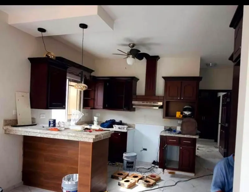 Foto 3 de VENTA DE CASA EN RES. ALTOS DE VALENCIA, San Pedro Sula
