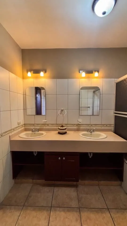 Foto 2 de Residencia En Alquiler en Valle Encantado, San Pedro Sula