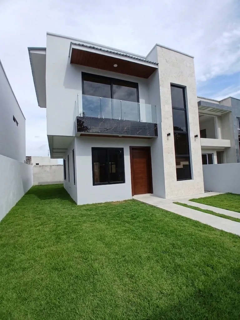 Foto 3 de Se Venden 4 Casas en Jardines del Valle, San Pedro Sula