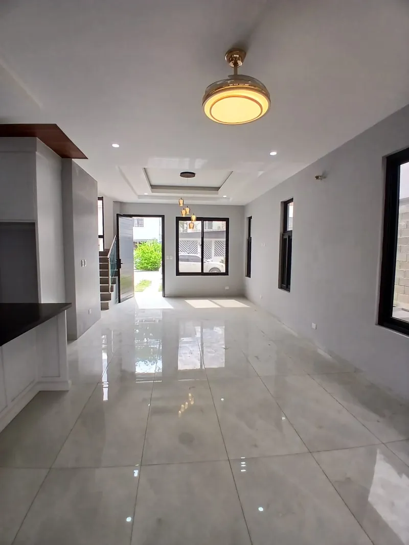 Foto 4 de Se Venden 4 Casas en Jardines del Valle, San Pedro Sula