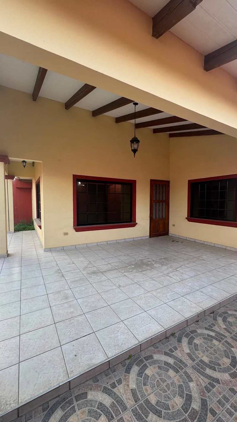 Foto 10 de SE VENDE PROPIEDAD COMERCIAL EN SECTOR MACKAY, San Pedro Sula