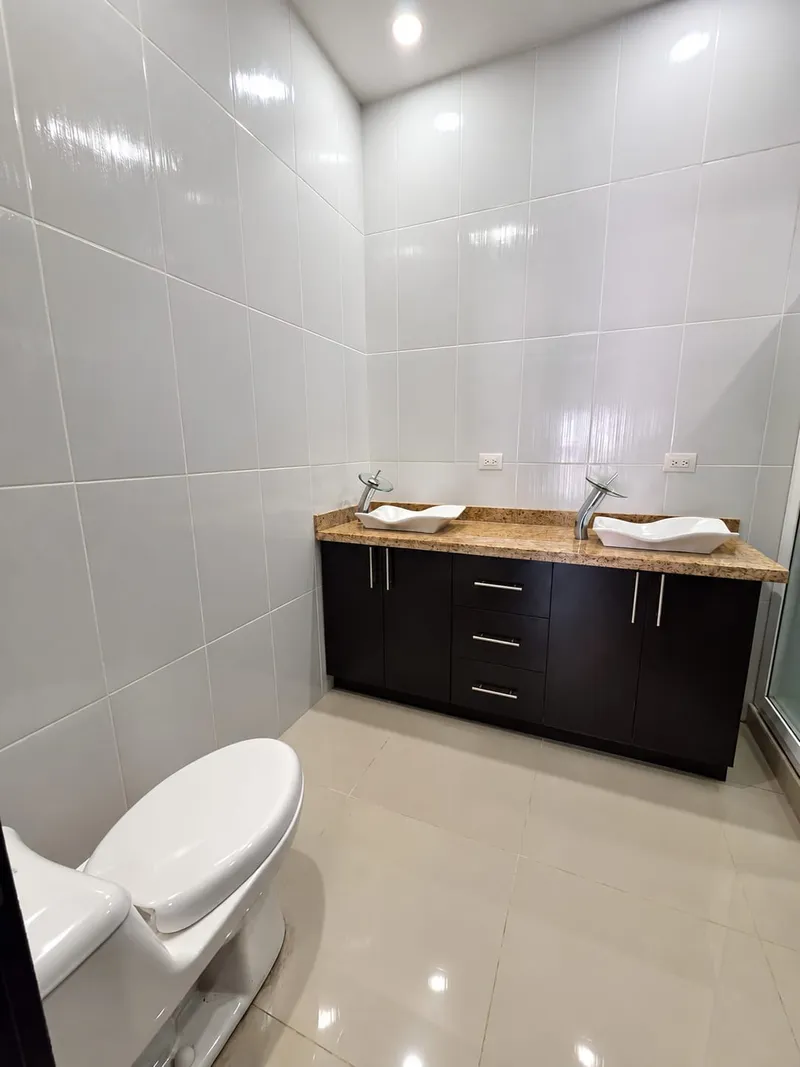 Foto 8 de Venta de TownHouse en Residencial Casa Maya, San Pedro Sula