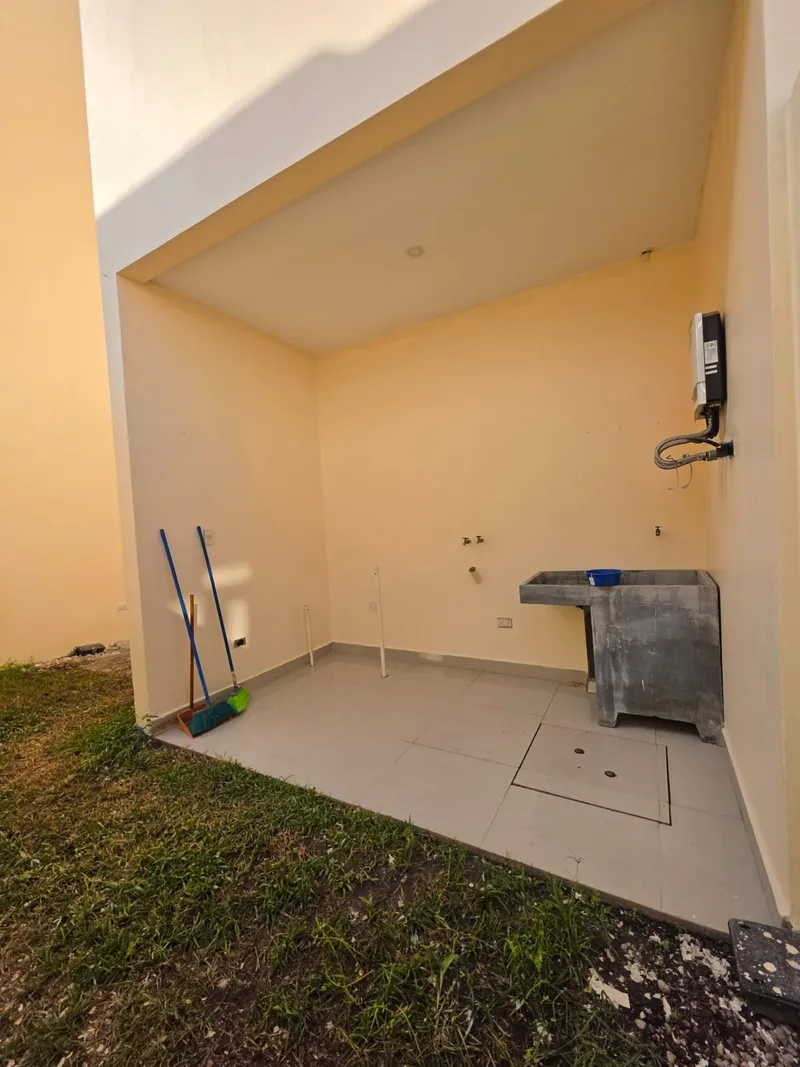 Foto 10 de Venta de TownHouse en Residencial Casa Maya, San Pedro Sula