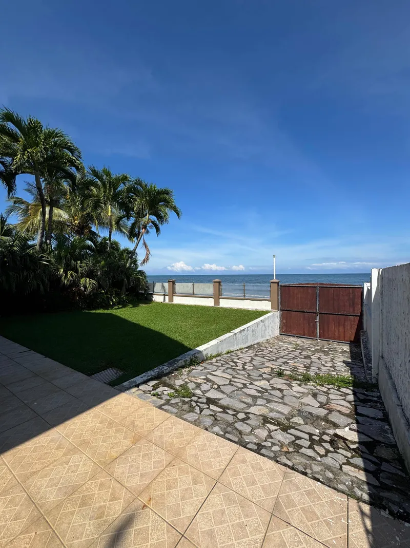 Foto 7 de VENTA DE CASA DE PLAYA EN OMOA, Puerto Cortés