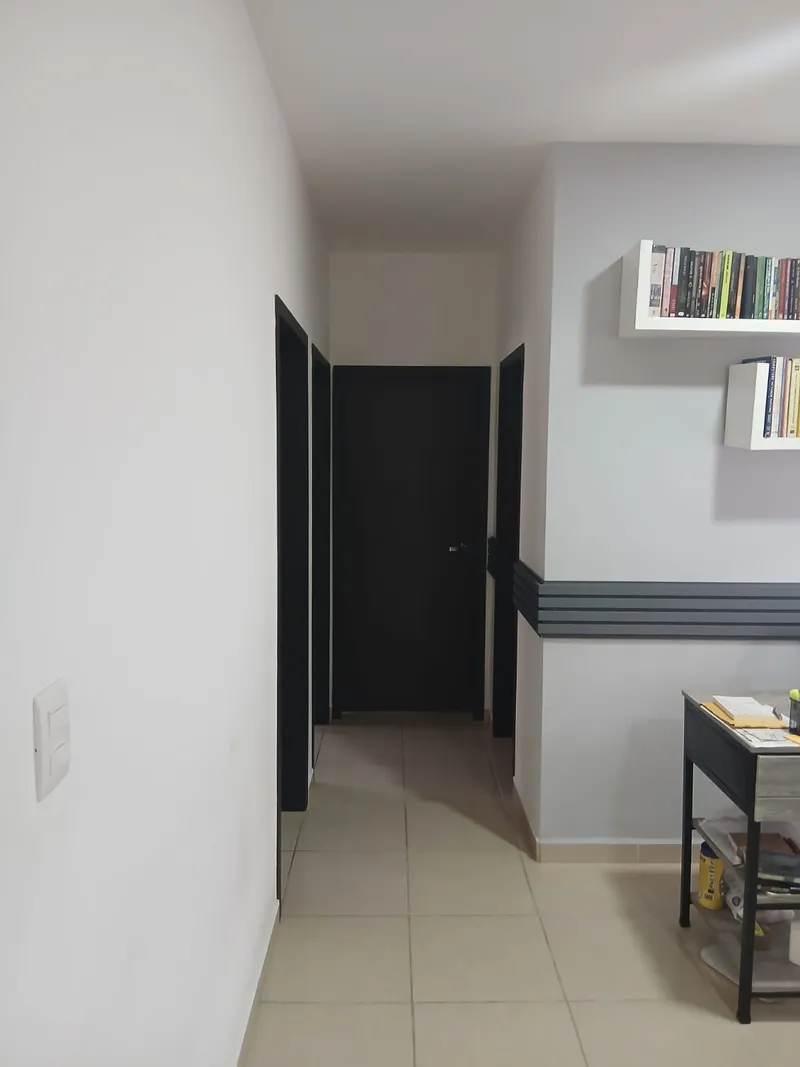 Foto 2 de CASA EN VENTA EN RESIDENCIAL MADEROS, San Pedro Sula