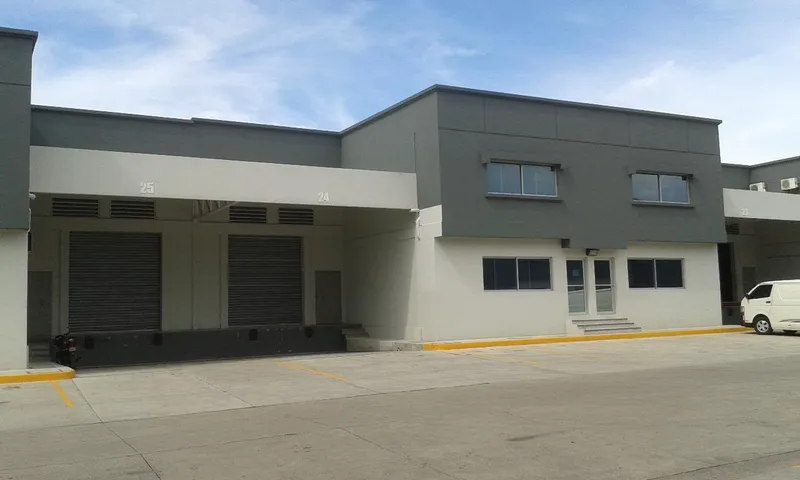 Foto 4 de SE ALQUILA BODEGA EN COMPLEJO SAN BERNARDO, San Pedro Sula
