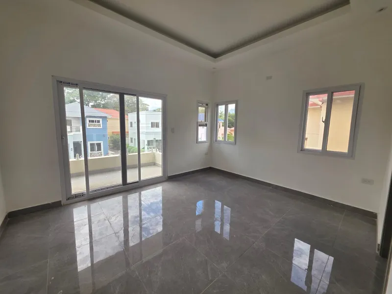 Foto 4 de SE VENDE CASA EN RES. RANCHO TARA, San Pedro Sula