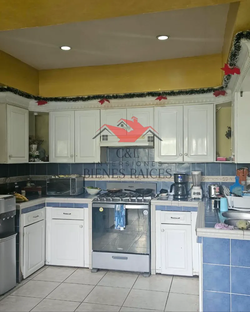 Foto 1 de SE VENDE CASA EN RESIDENCIAL LOS NARANJOS, San Pedro Sula