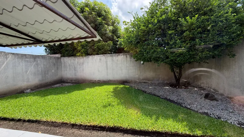 Foto 4 de SE VENDE CASA EN VILLAS VALENCIA, San Pedro Sula