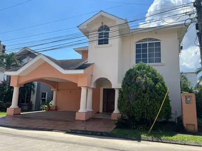 Foto de RENTA DE CASA AMPLIA EN LOS CEDRITOS, San Pedro Sula