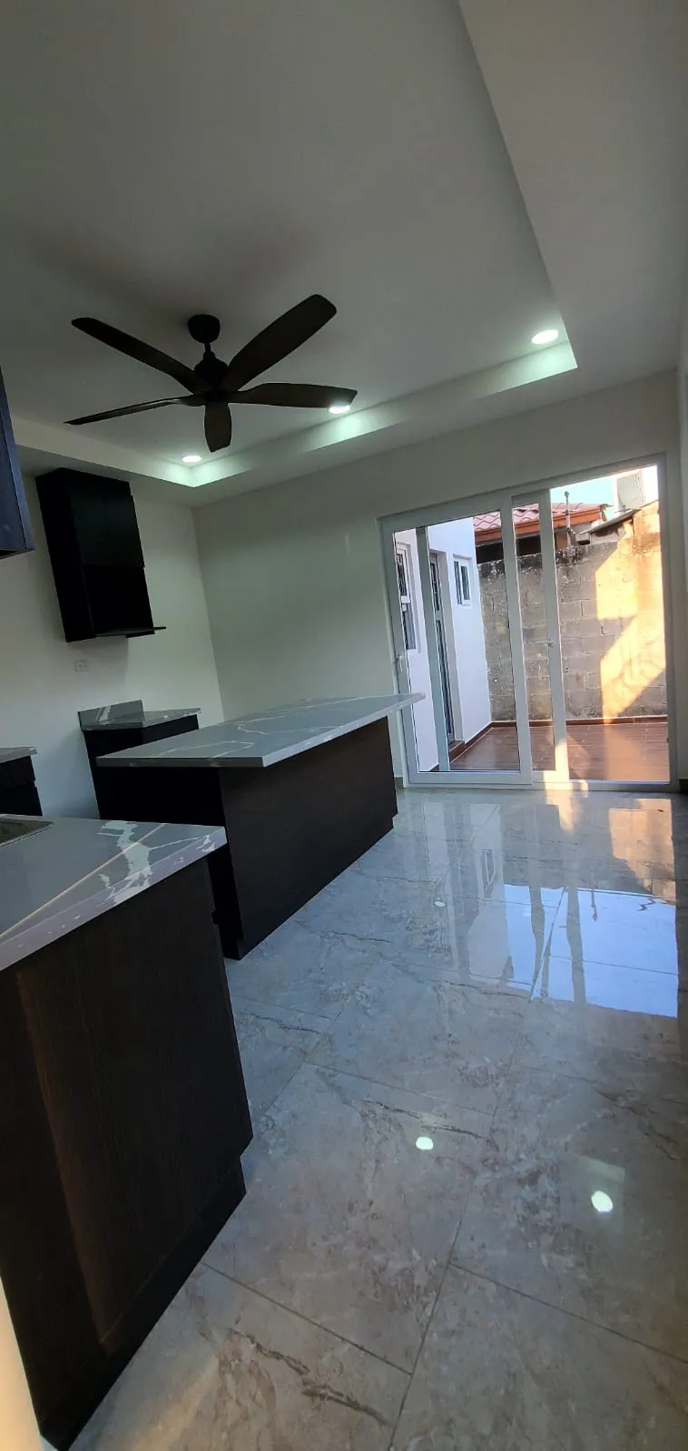 Foto 7 de SE RENTA TOWNHOUSE EN LA SITRATHEL, San Pedro Sula