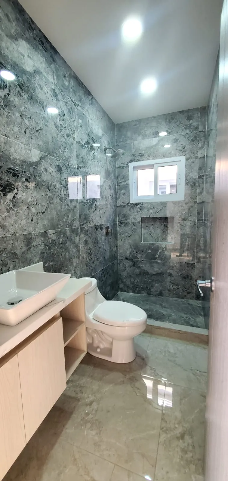 Foto 6 de SE RENTA TOWNHOUSE EN LA SITRATHEL, San Pedro Sula